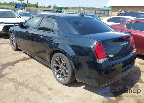 2017 Chrysler 300 300S из США, поврежденный, VIN 2C3CCABG1HH516285